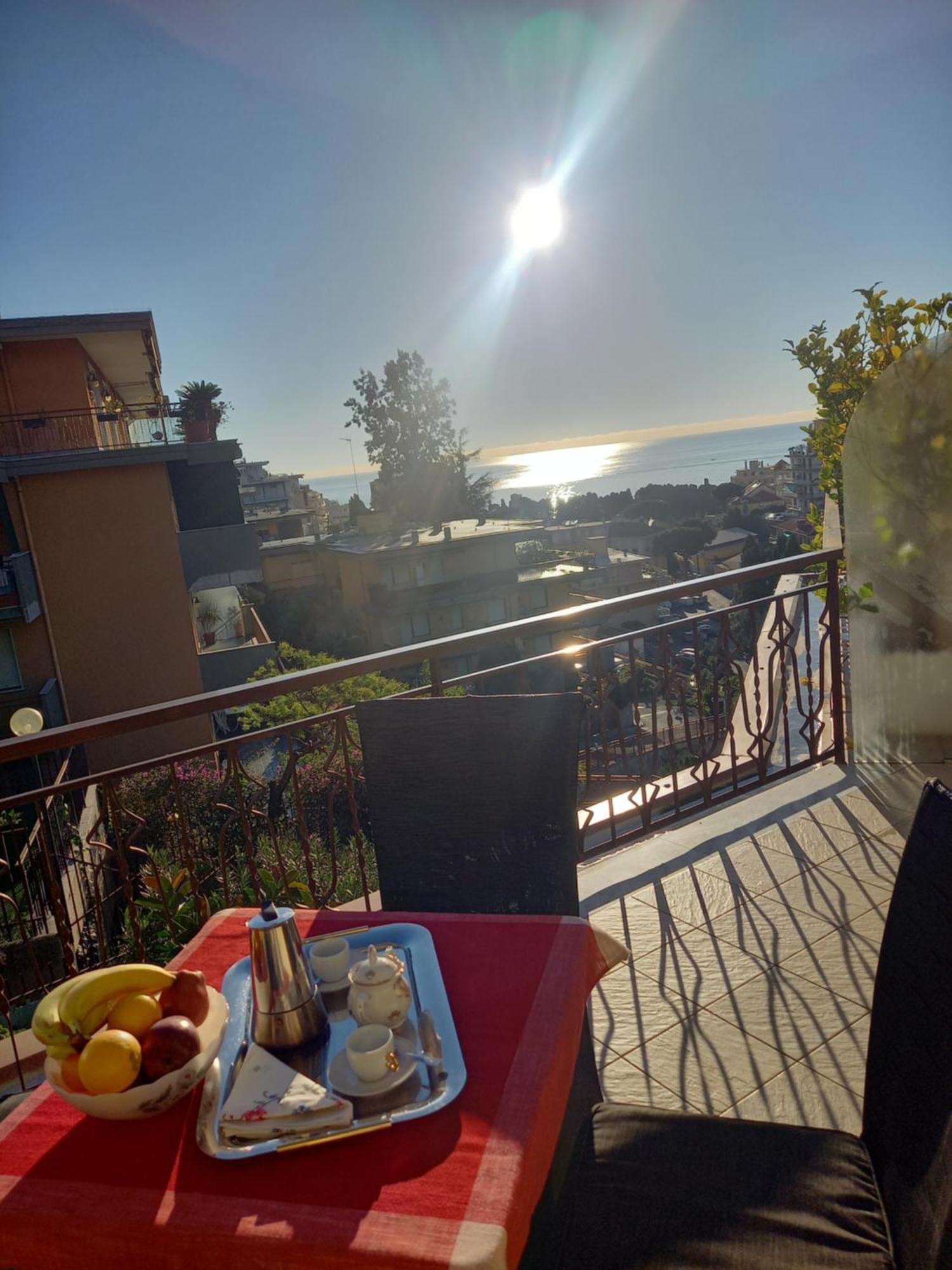 Appartamento Vista Mare Stella Marina Санремо Экстерьер фото