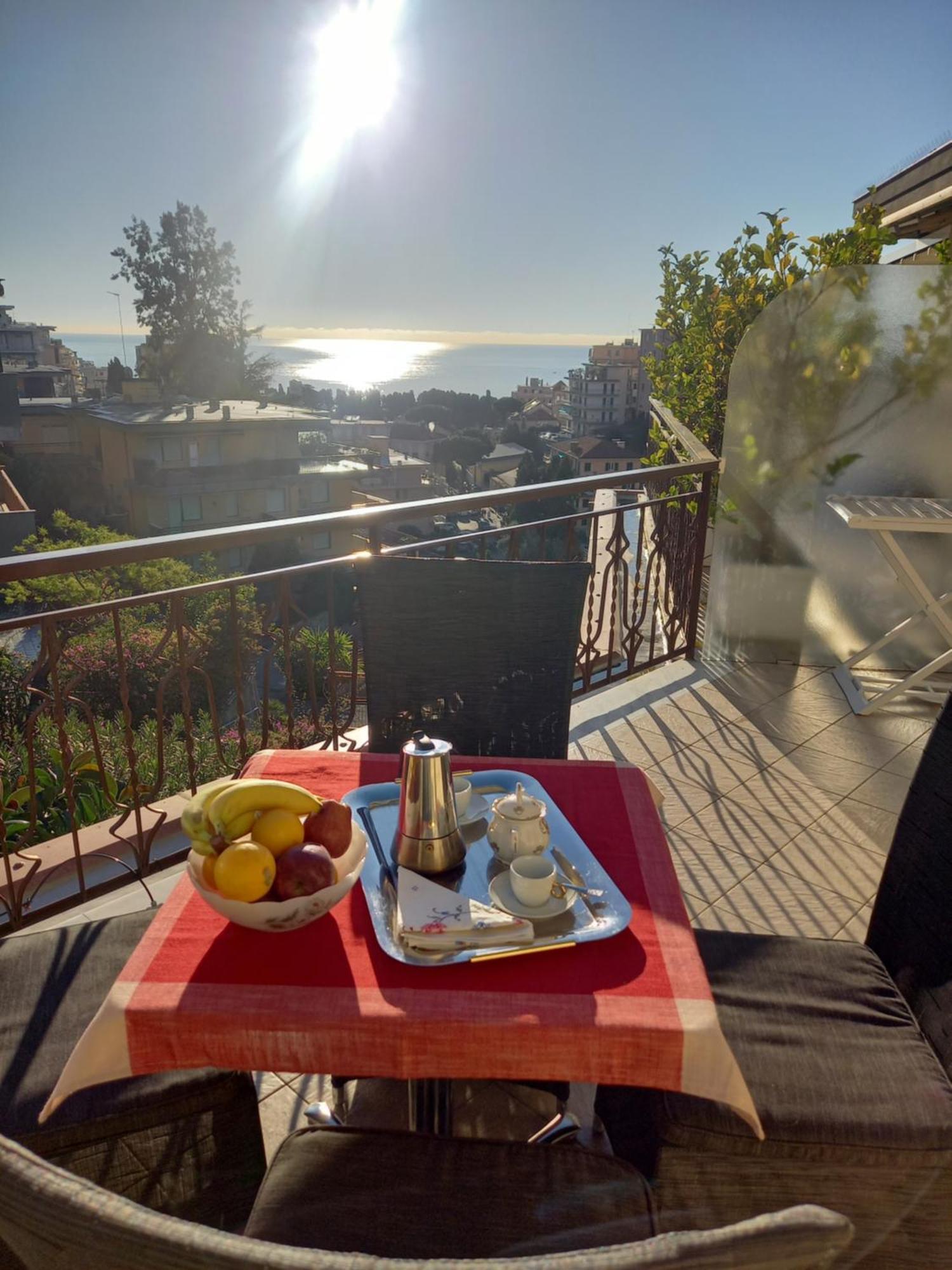 Appartamento Vista Mare Stella Marina Санремо Экстерьер фото