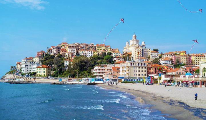 Appartamento Vista Mare Stella Marina Санремо Экстерьер фото